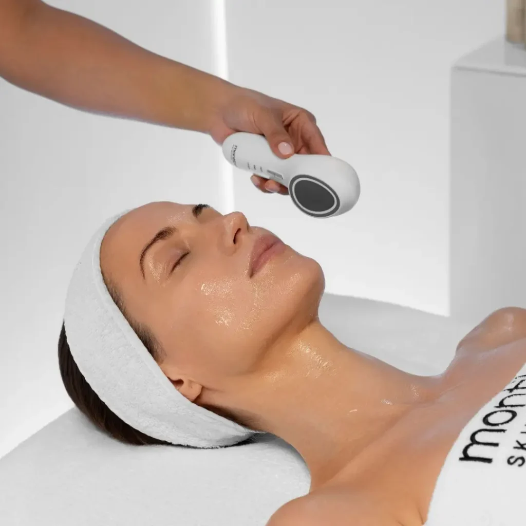 Tratamiento facial SkinFit Workout de Montibello Arûde en Estética Ito para firmeza, óvalo facial, arrugas, luminosidad y rejuvenecimiento facial.